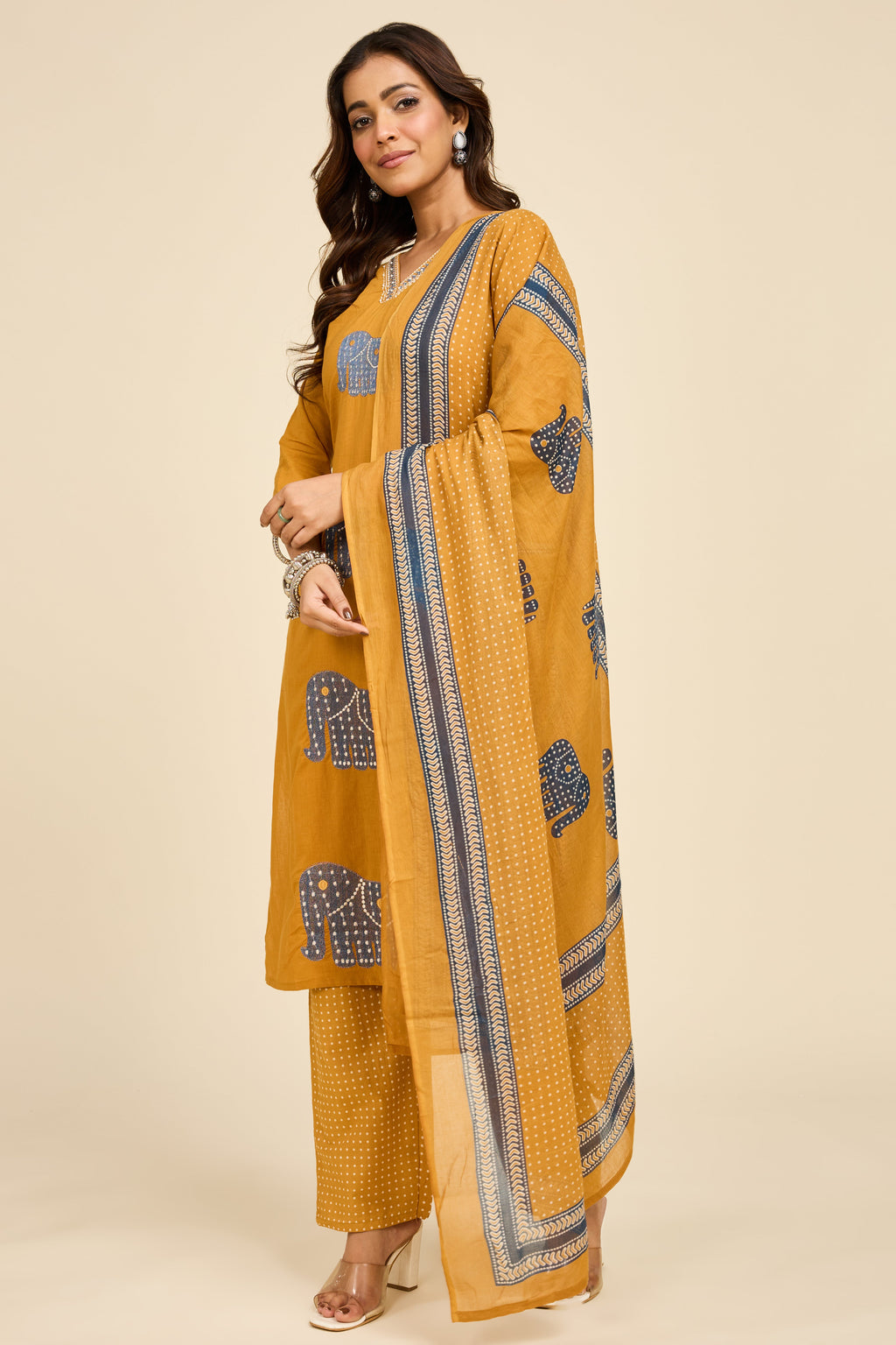 Caravan Embroidered Kurta Set