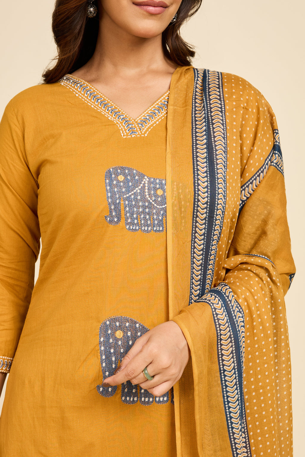Caravan Embroidered Kurta Set