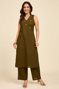 Petal Collar Kurta Set
