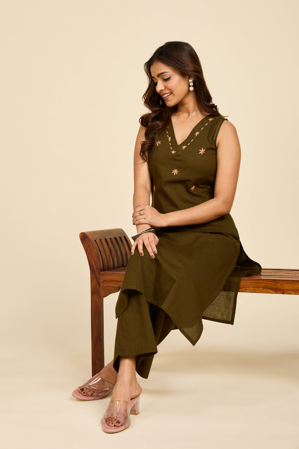 Petal Collar Kurta Set