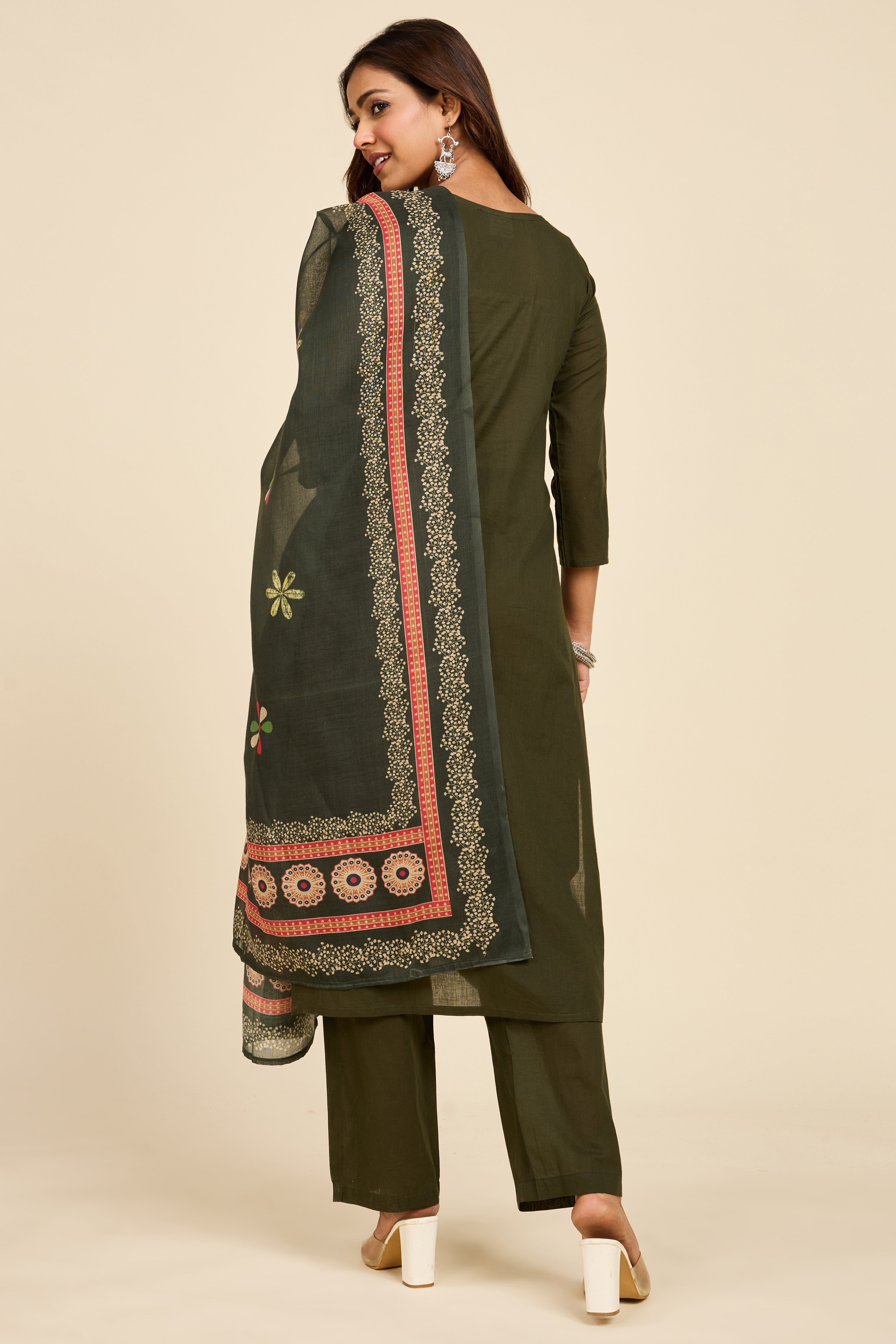 Alaya Select Forest Green Kurta Set
