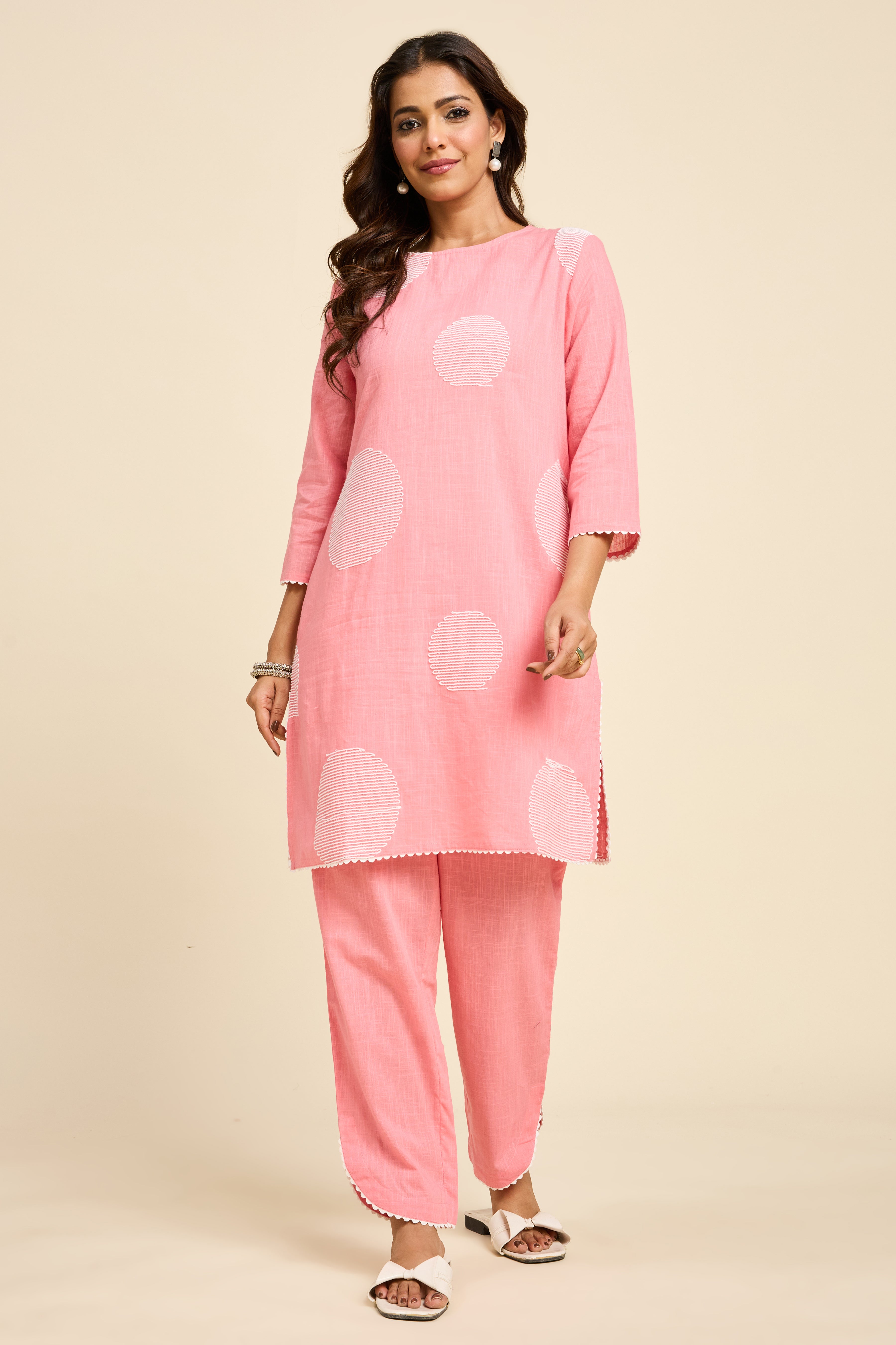 Pink Dot Detail Set