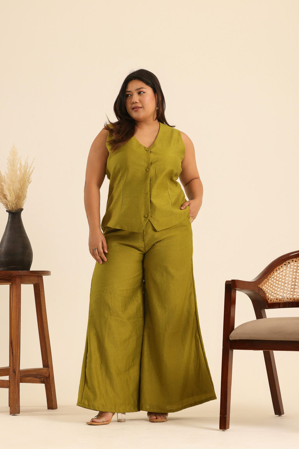 Rangrez Olive Power Aura Set
