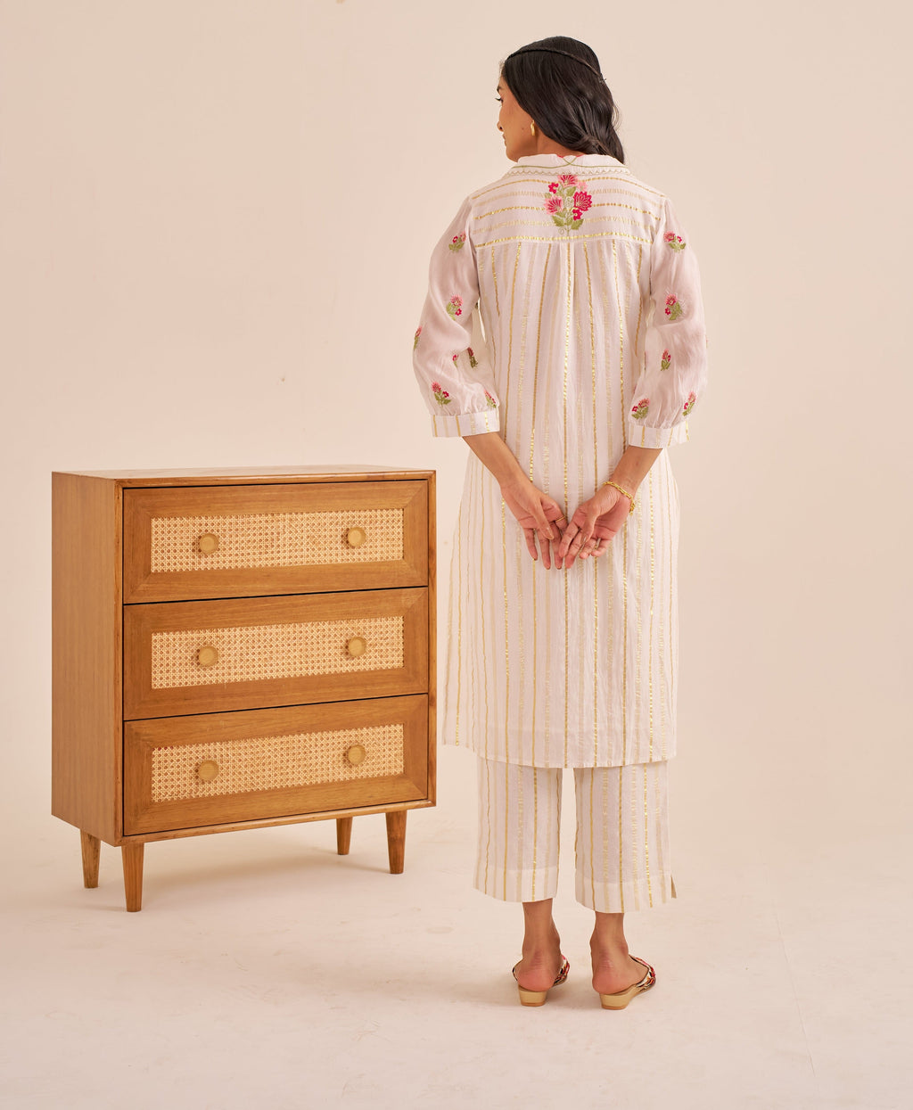 Meher White Lurex Embroidered Kurta Set